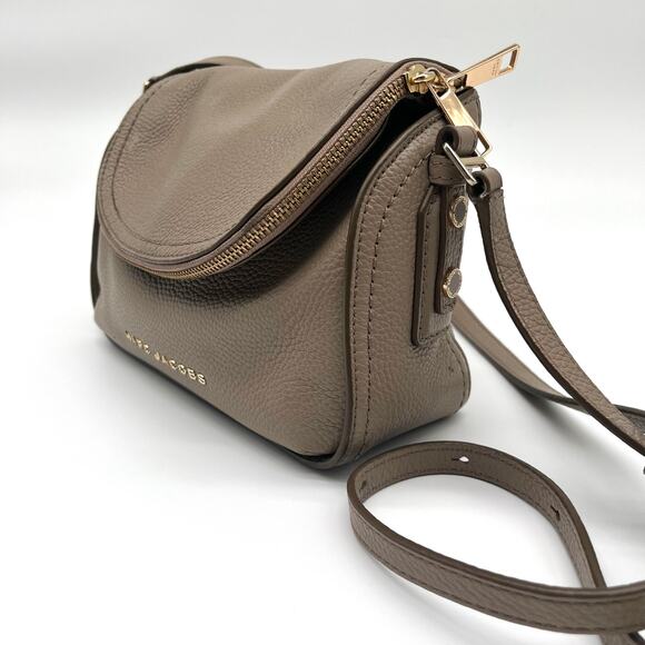 MARC JACOBS The Groove Leather Crossbody Bag, SOLD OUT EDITION, Taupe - Picture 3 of 11